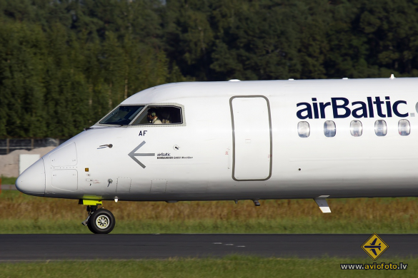 Bombardier DHC-8-402 Q400
